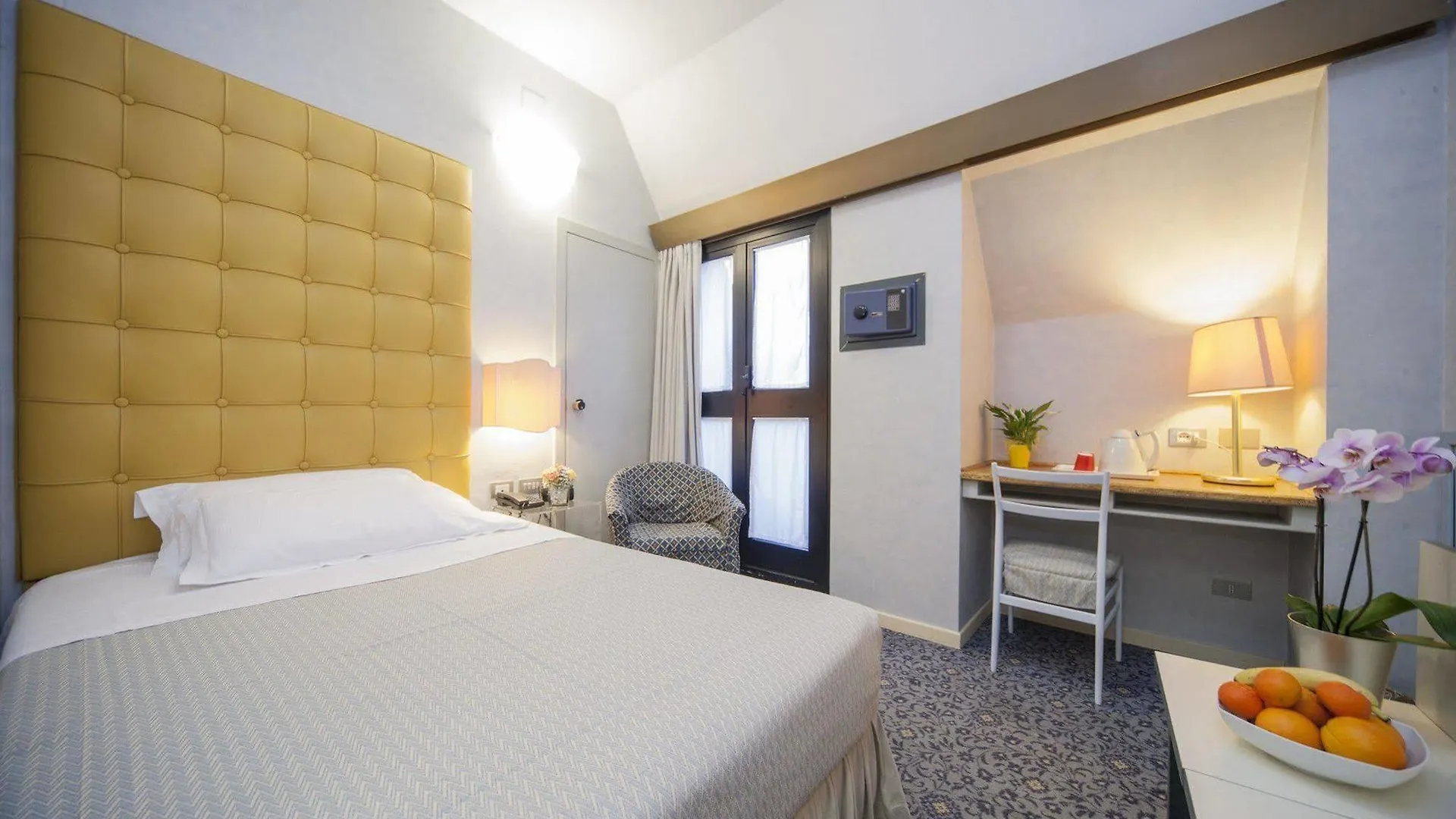 Hotel Bisanzio Ravenna 4*,